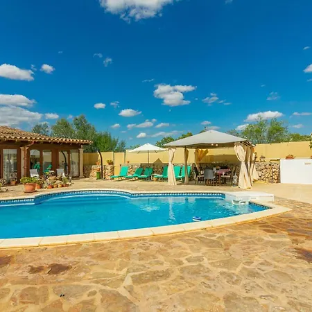 Holiday home Casa Baix