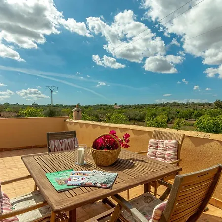 Holiday home Casa Baix